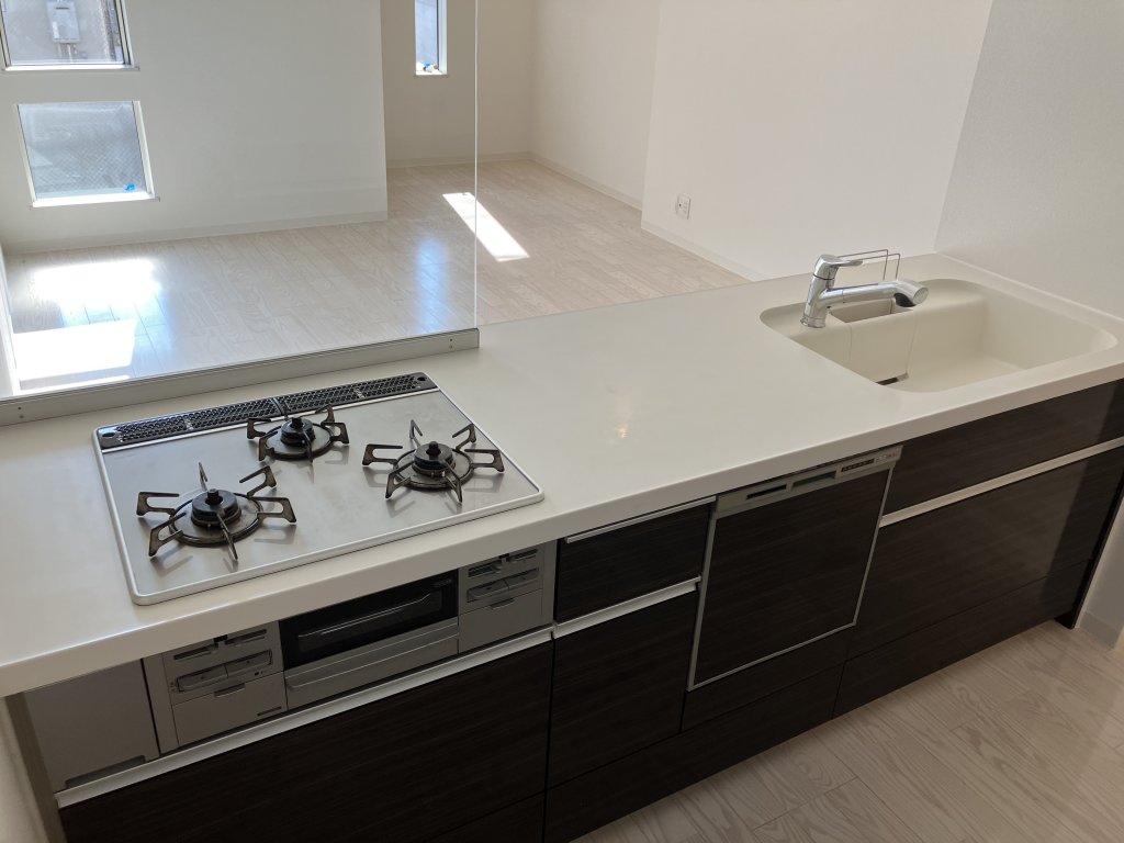 キッチン　食洗機付システムキッチン