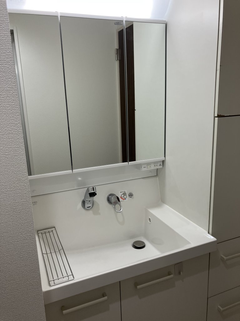 洗面設備　独立洗面台