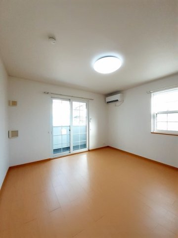 居室・リビング　ゆったりとした居間です