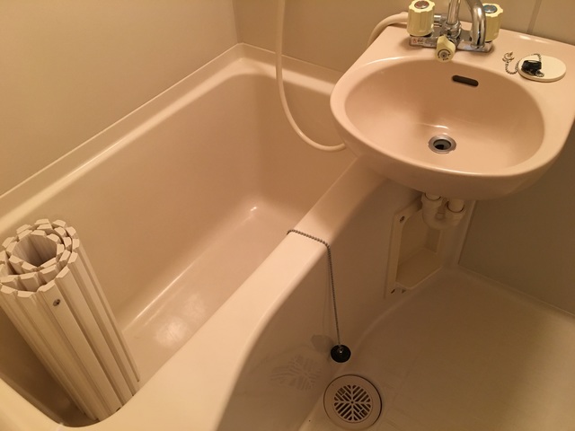 バス・シャワールーム　バスルーム