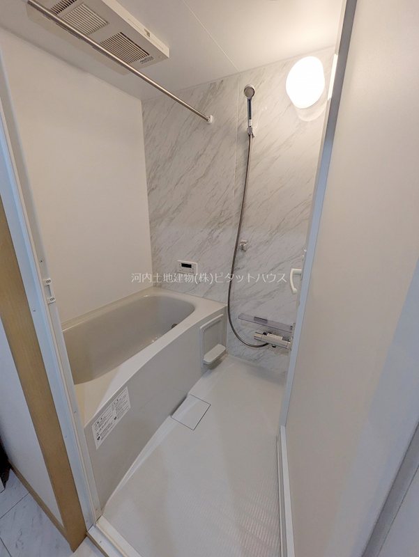 バス・シャワールーム　※類似室内