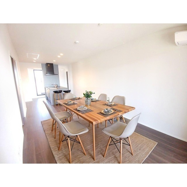 居室・リビング　※家具家電はＡＩイメージになります。