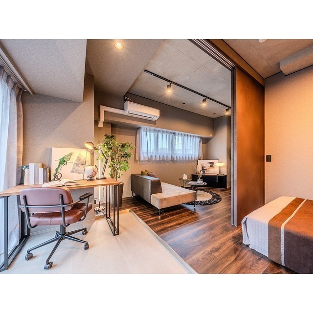 居室・リビング　家具・家電の備え付けはありません