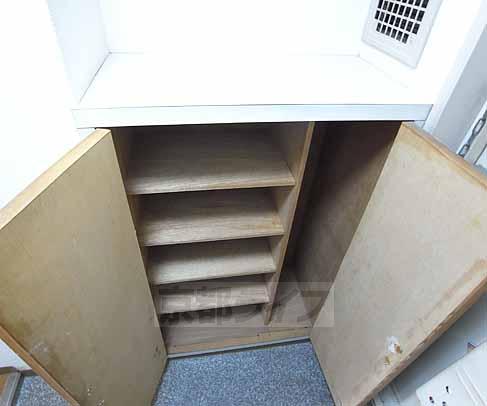 その他設備　シューズボックスです