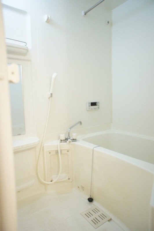 バス・シャワールーム　図面と現状に相違がある場合には現状を優先