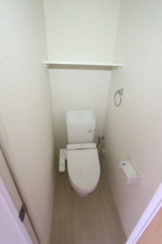 トイレ　同シリーズ物件の参考写真です。