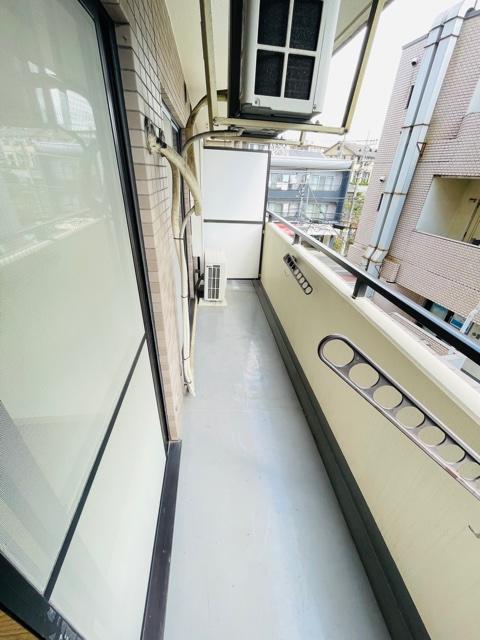 バルコニー　※別室の写真です。