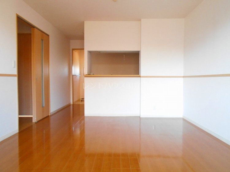 居室・リビング　同物件別部屋参考写真です