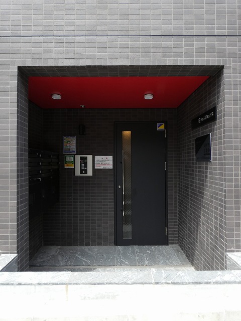 エントランス　エントランス