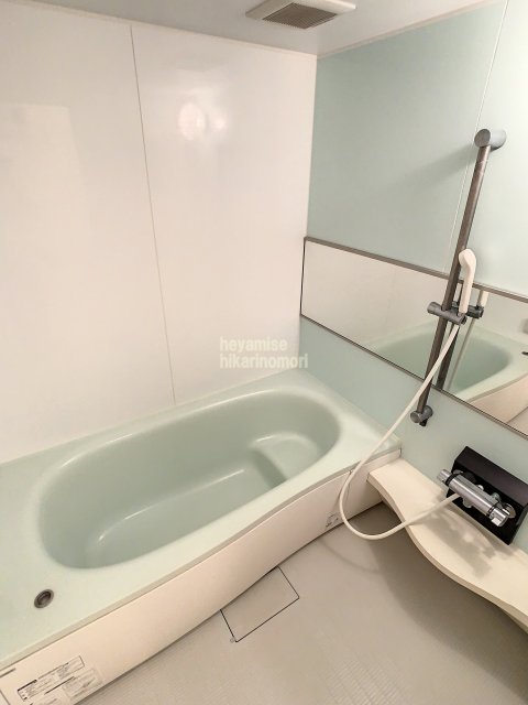 バス・シャワールーム　※別号室です