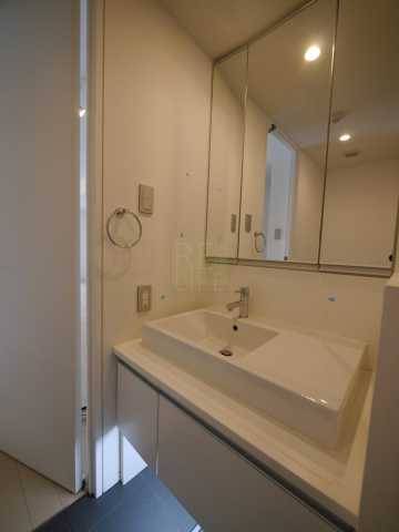 洗面設備　四谷レジデンス