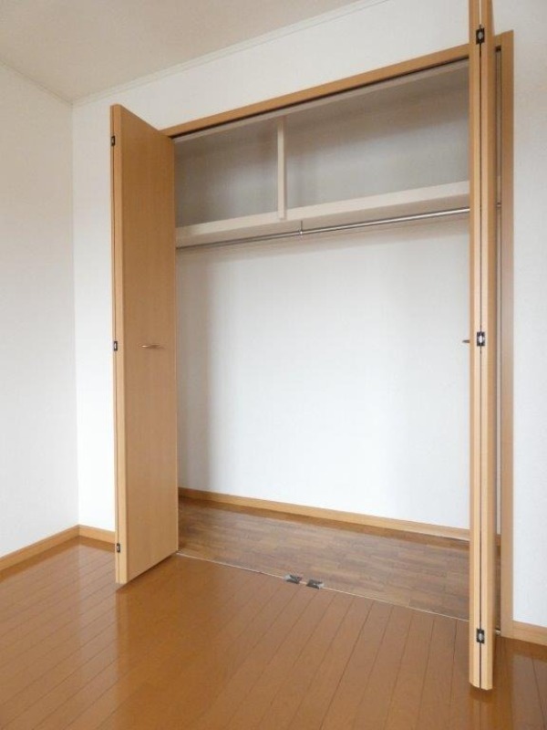 収納　図面と現状に相違がある場合には現状を優先