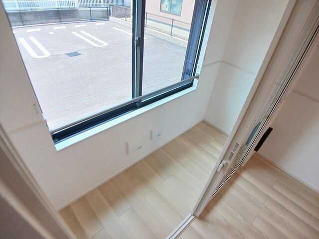 バルコニー　同型参考画像