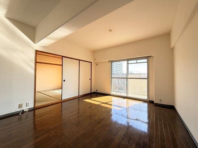 居室・リビング　ＬＤＫ約１４．２帖