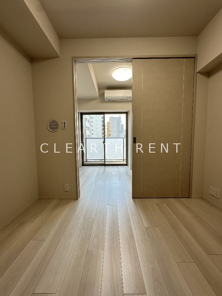 居室・リビング　同タイプ別住戸写真となります。現況と異なる場合がございます。