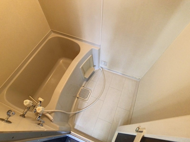 バス・シャワールーム　浴室