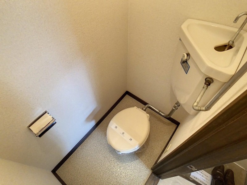 トイレ　トイレ