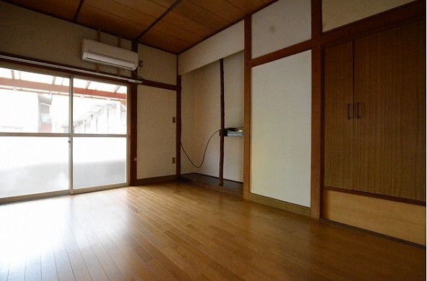 居室・リビング　使いやすい居間です