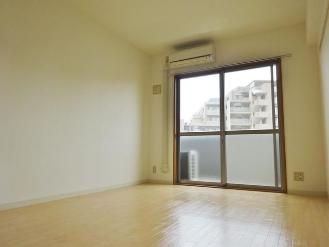 居室・リビング　同仕様