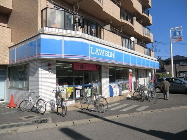 コンビニ　ローソン（コンビニ）まで500m