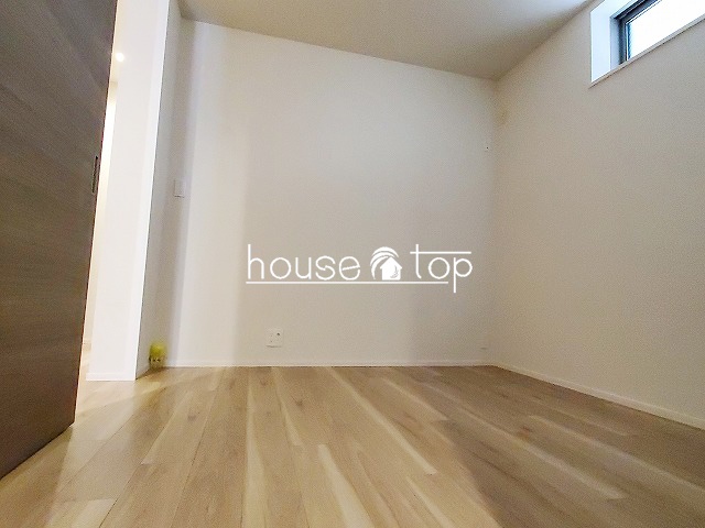 その他部屋・スペース　フローリングも綺麗です