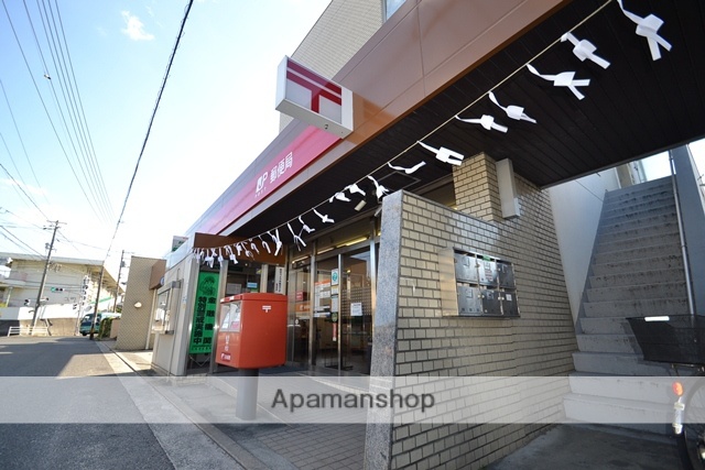 郵便局　広島青崎郵便局（郵便局）まで353m