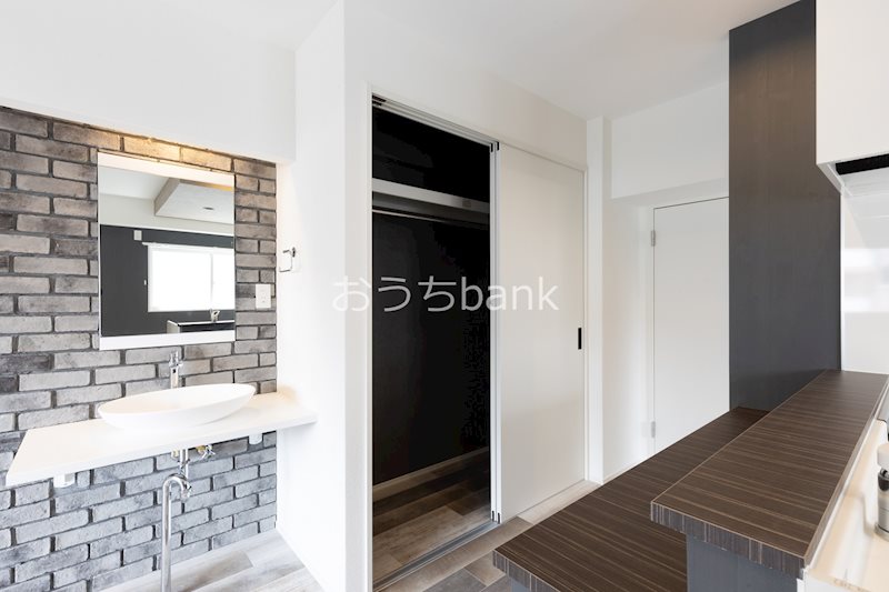 収納　室内にあるクローゼットです。