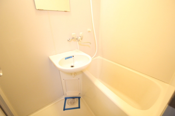 バス・シャワールーム　※別号室