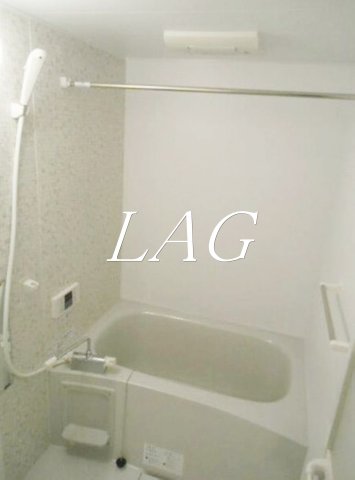 バス・シャワールーム　お風呂です。