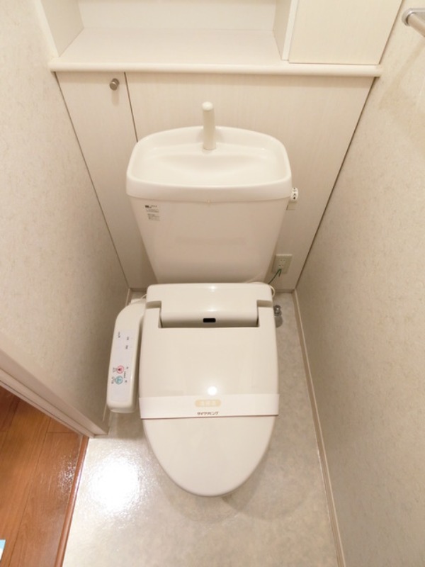 トイレ　図面と現状に相違がある場合には現状を優先