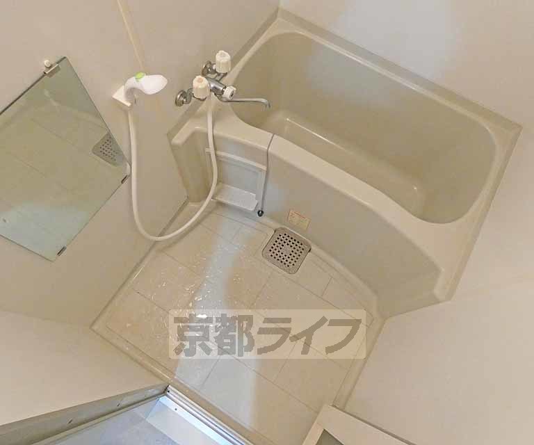 バス・シャワールーム　浴室です。