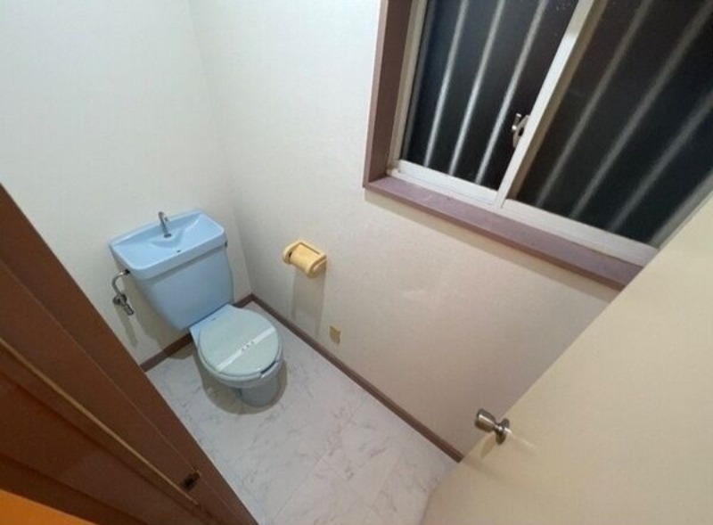 トイレ　図面と現状に相違がある場合には現状を優先