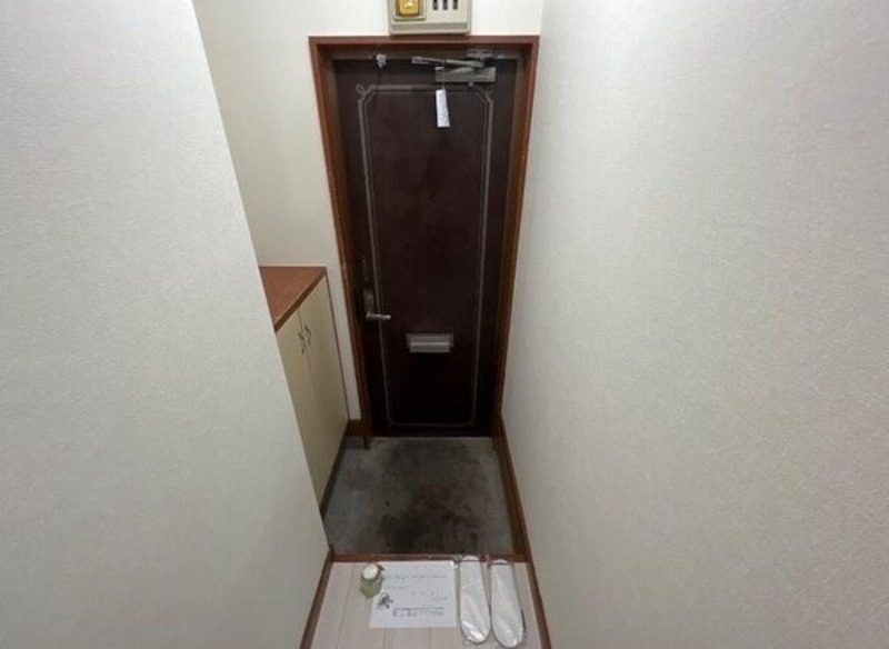 玄関　図面と現状に相違がある場合には現状を優先