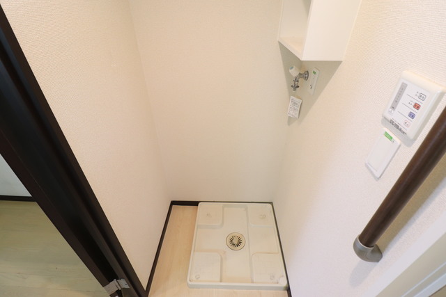 洗面設備　室内洗濯機置き場