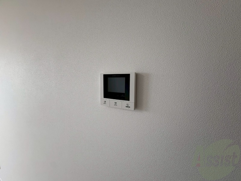 セキュリティ　ＴＶモニター付インターホンです。来客者の顔が見えるので安心！