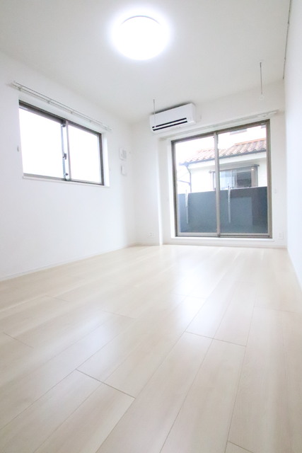 居室・リビング　照明は設備ではありません。