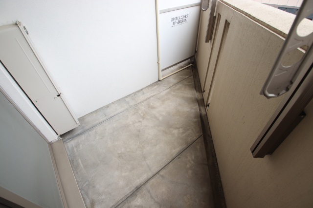 バルコニー　※別室の参考写真の為、現況優先です。