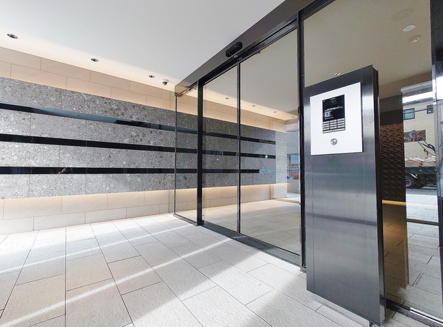 エントランス　オートロック付・エントランス