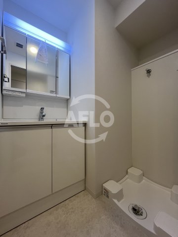 洗面設備　スプランディッドライズ新大阪ノース　洗面台