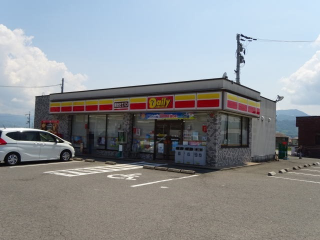 コンビニ　デイリーヤマザキ 貴志川町丸栖店様（コンビニ）まで320m