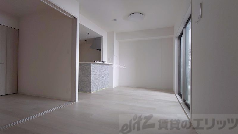 居室・リビング　収納