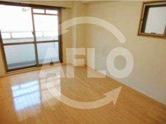 居室・リビング　ラ・フォンテ大国町　洋室