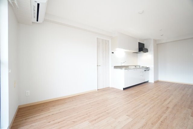 その他　※同タイプの写真です。