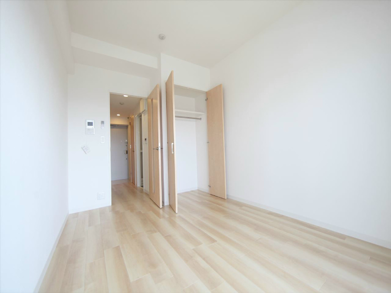 居室・リビング　洋室6.6帖　クローゼット付（収納充実してます）