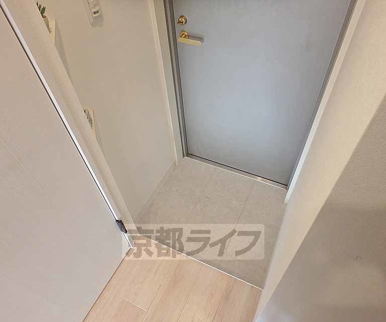 玄関　玄関です。