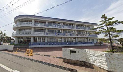 小学校　弘前市立第三大成小学校（小学校）まで1068m