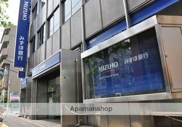 銀行　（株）みずほ銀行／浜田山支店高井戸特別出張所（銀行）まで498m