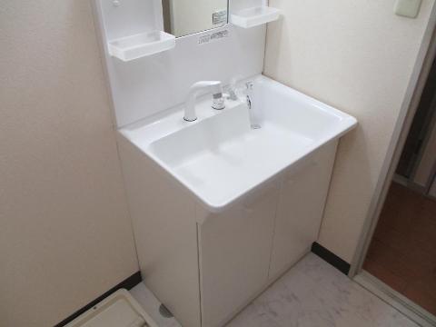 洗面設備　洗髪洗面化粧台