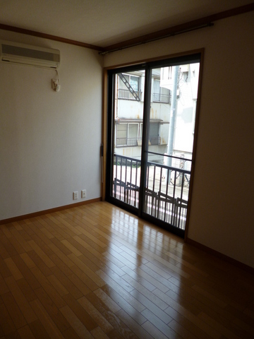 居室・リビング　居室