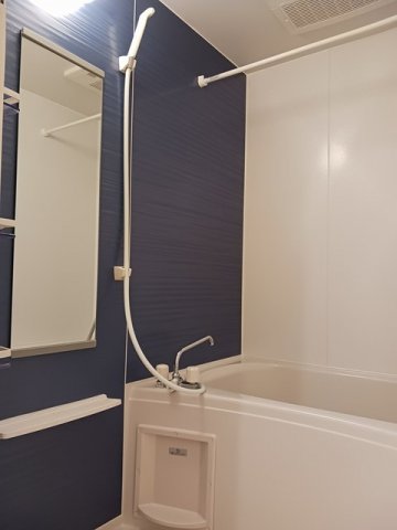 バス・シャワールーム　きれいなお風呂です